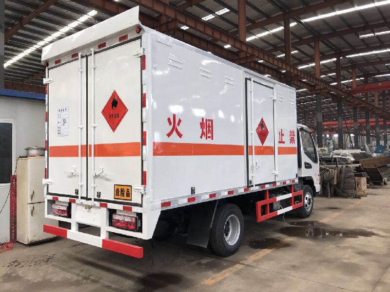 蘇州到巴音郭楞蒙古自治州危險(xiǎn)品運(yùn)輸